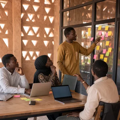 INCUBATEURS & STARTUPS